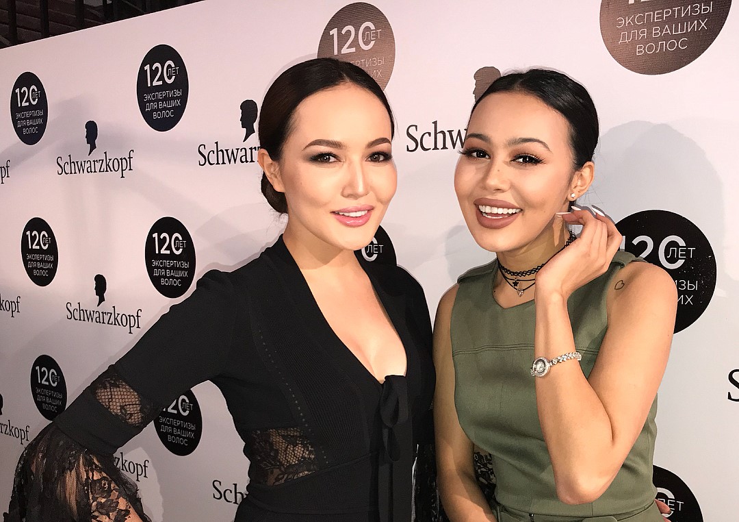 Жатақханадағы қыздың суреті